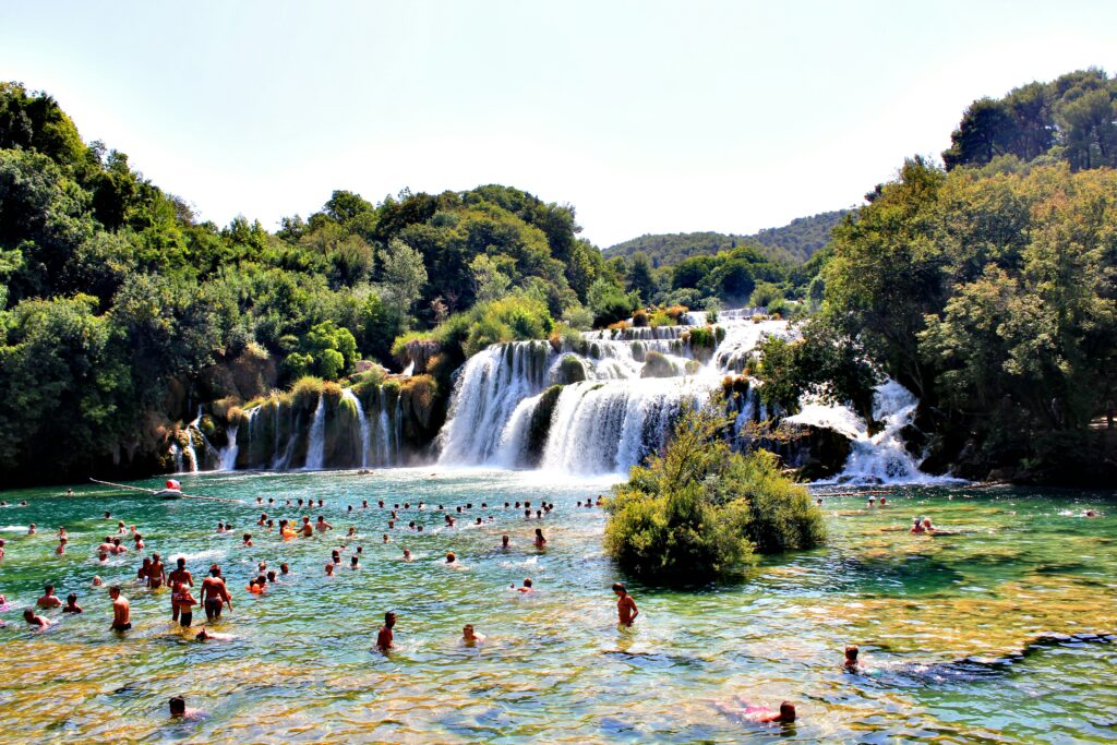 Croatie en Van cascade de krka